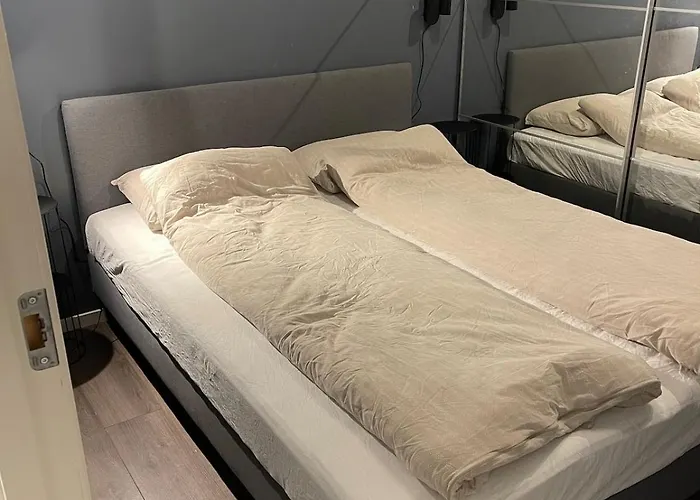 Modern - Balcony, Parking, Bbq *